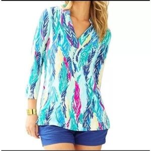 Lilly Pulitzer Vero Tunic Top Light as a Feather Print V-Neck Knit Top XS